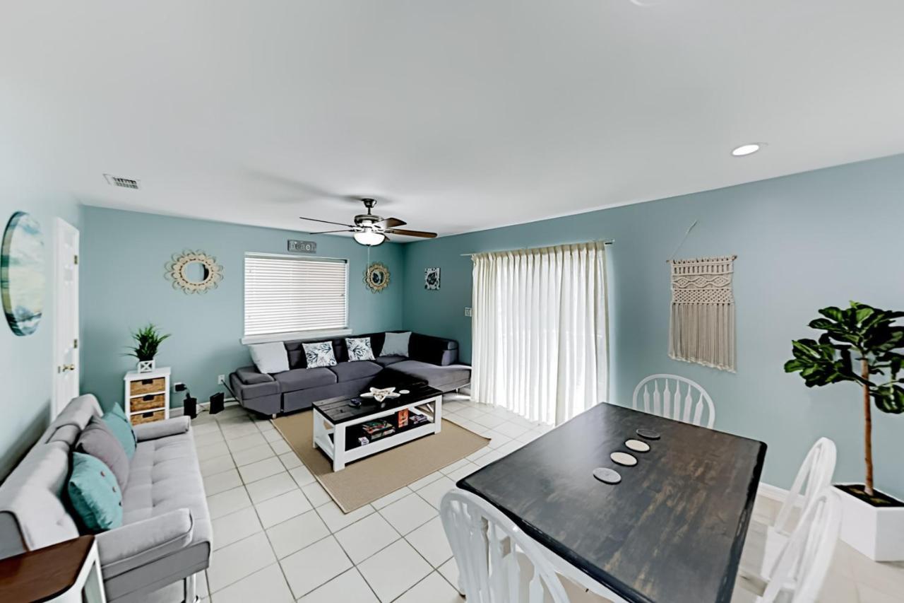 Island Escape & Huisache Townhome South Padre Island Exterior photo