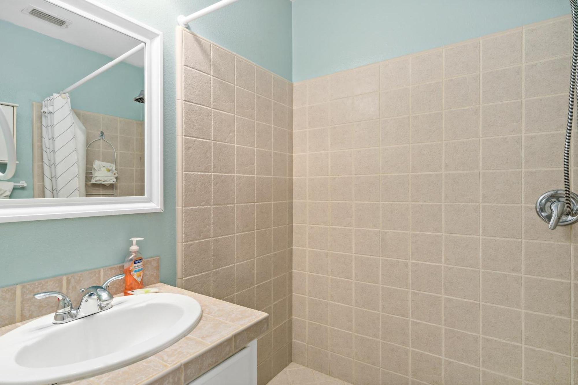 Island Escape & Huisache Townhome South Padre Island Room photo